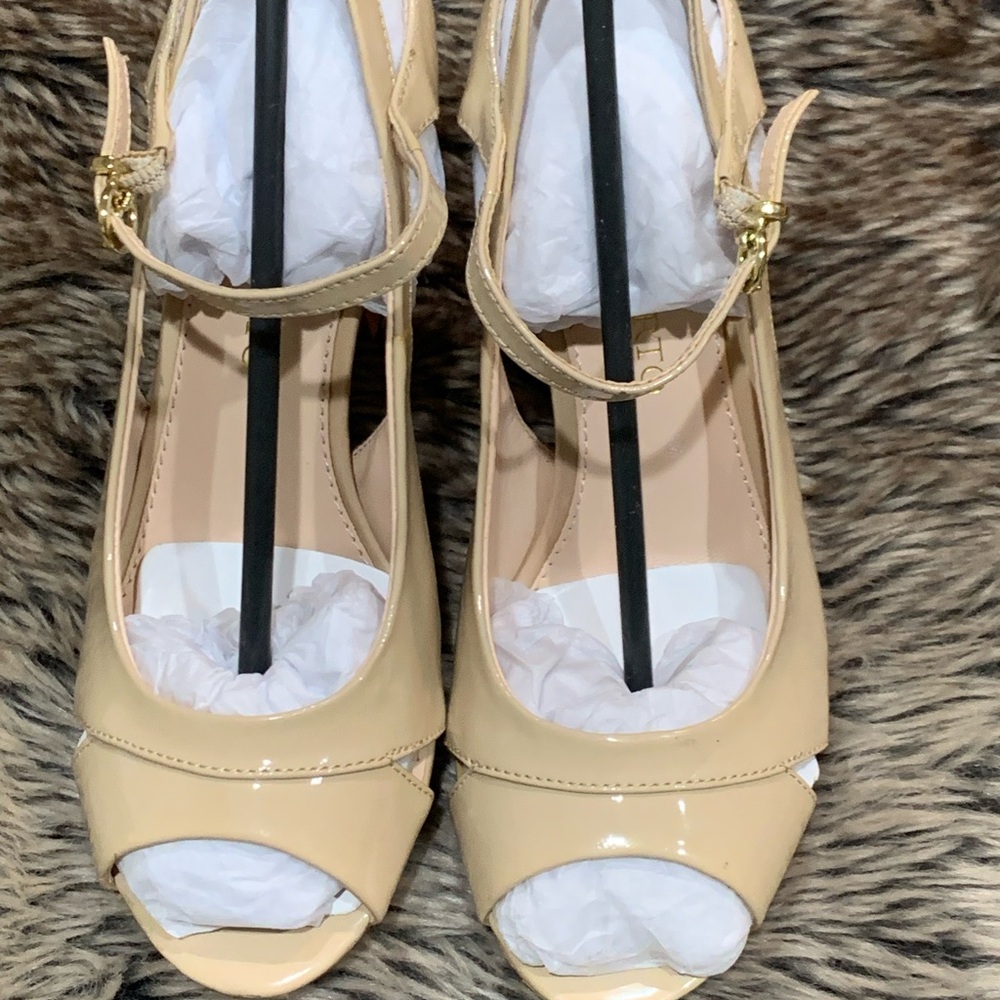 Franco Sarto Nude patent /cork SULU  Peep toe Size 6M
